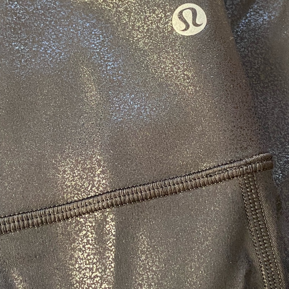 Lululemon Wunder Under “28 Full on luxtreme shine